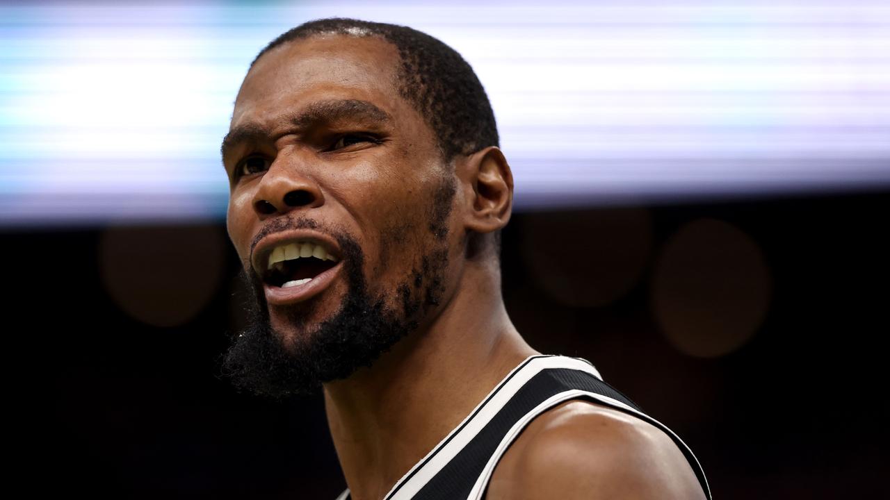 BOSTON, MASSACHUSETTS - APRIL 20: Kevin Durant #7 of the Brooklyn Nets disputes a call during the second quarter of Game Two of the Eastern Conference First Round NBA Playoffs against the Boston Celtics at TD Garden on April 20, 2022 in Boston, Massachusetts. Maddie Meyer/Getty Images/AFP == FOR NEWSPAPERS, INTERNET, TELCOS &amp; TELEVISION USE ONLY ==
