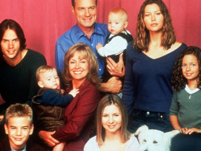 Secret tape captures 7th Heaven dad Stephen Collins admitting to ...