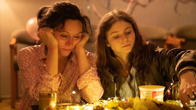 Essie Davis and Kiwi Thomasin McKenzie.