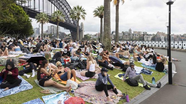 Parkland below the Sydney Harbour Bridge is full. Picture: NewsWire/ Monique Harmer