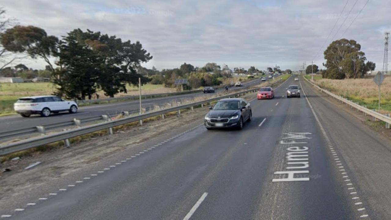 Hume Freeway traffic delays after Kalkallo house fire Herald Sun