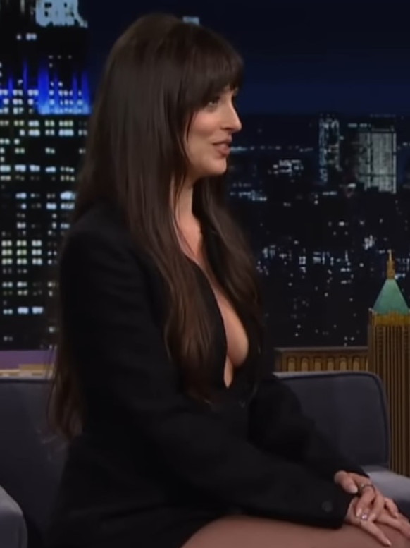 Johnson was worried about falling out of her dress. Photo: YouTube