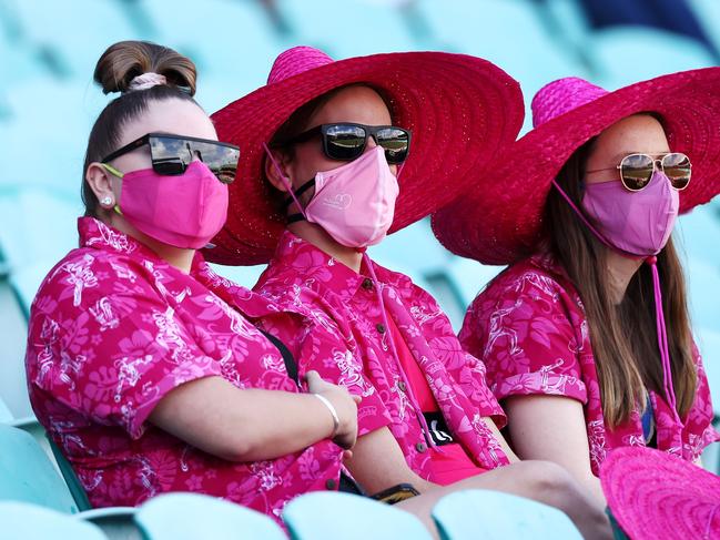 Spectators at the Sydney Cricket Ground wear pink in honour of Jane McGrath. Picture: Cameron Spencer / Getty Images