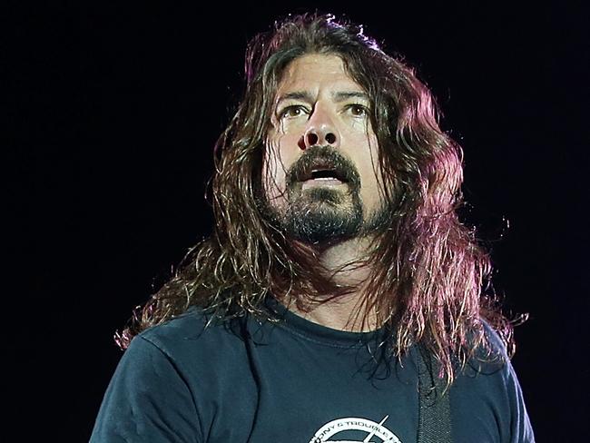 BRISBANE, AUSTRALIA - FEBRUARY 24: Dave Grohl of the Foo Fighters performs at Suncorp Stadium on February 24, 2015 in Brisbane, Australia. (Photo by Chris Hyde/Getty Images)