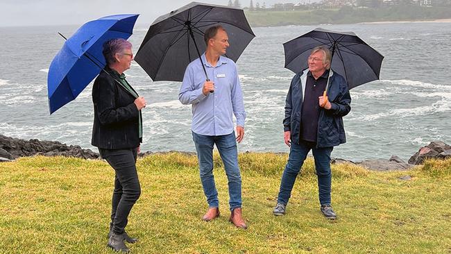 Shoalhaven mayor Amanda Findley, Shellharbour mayor Chris Homer and Kiama mayor Neil Reilly discussing climate adaption recently. Photo: Supplied