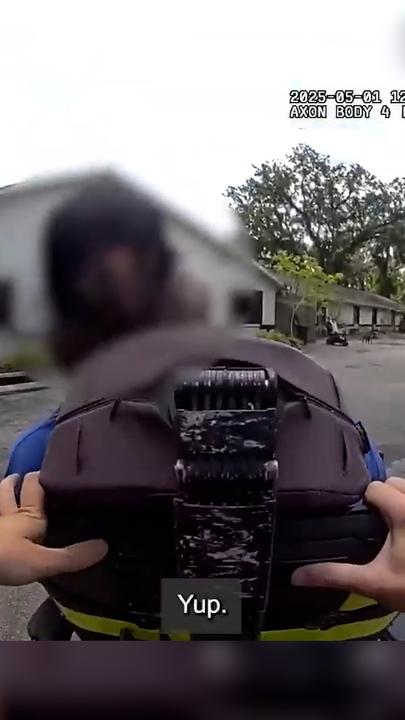 Officer helps veteran home after electric wheelchair loses power