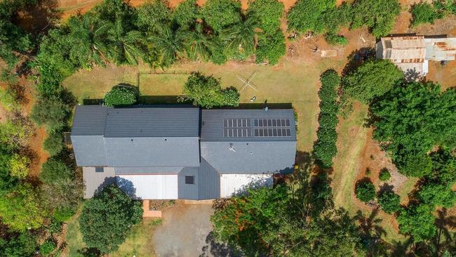 607 Cudgen Road, Cudgen, sold for $2.8 million on May 22, 2020. It was marketed by Pottsville Properties.