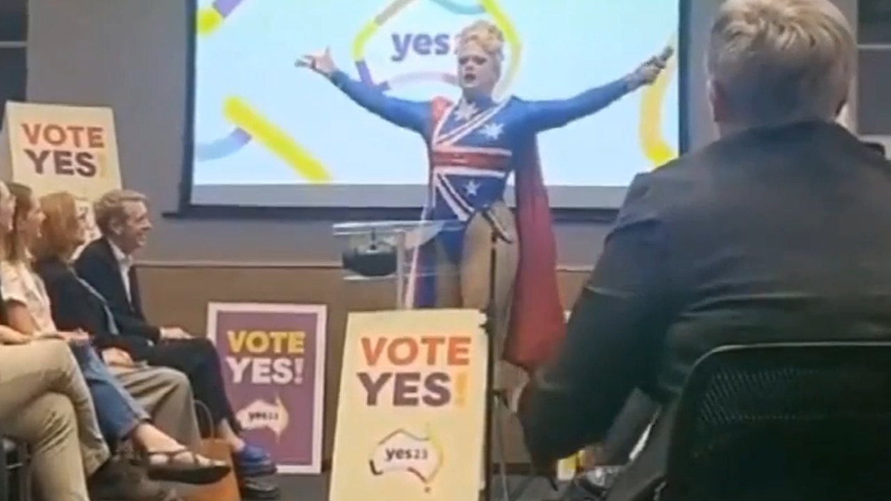‘bottom Of The Barrel Yes Campaign S Drag Queen Performance ‘reeks Of Desperation Sky News