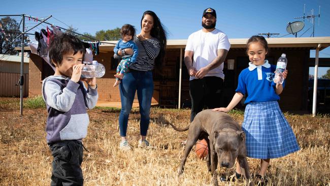 Cobar residents John Fakahua and Riki Schaumkell with their three children, from left, Aisea, Kasalia and Sione. Picture: Renee Nowytarger