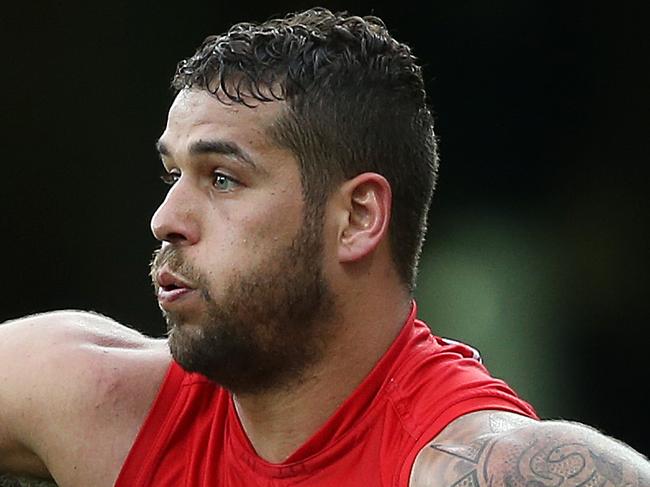 Sydney Swans' Lance Franklin on a lead during AFL match Sydney Swans v St. Kilda at the SCG. pic. Phil Hillyard.