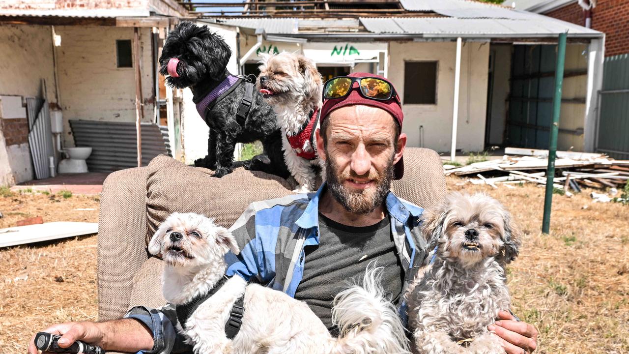 Adelaide Homeless Man Hayden Patterson Given House In Murray Bridge 