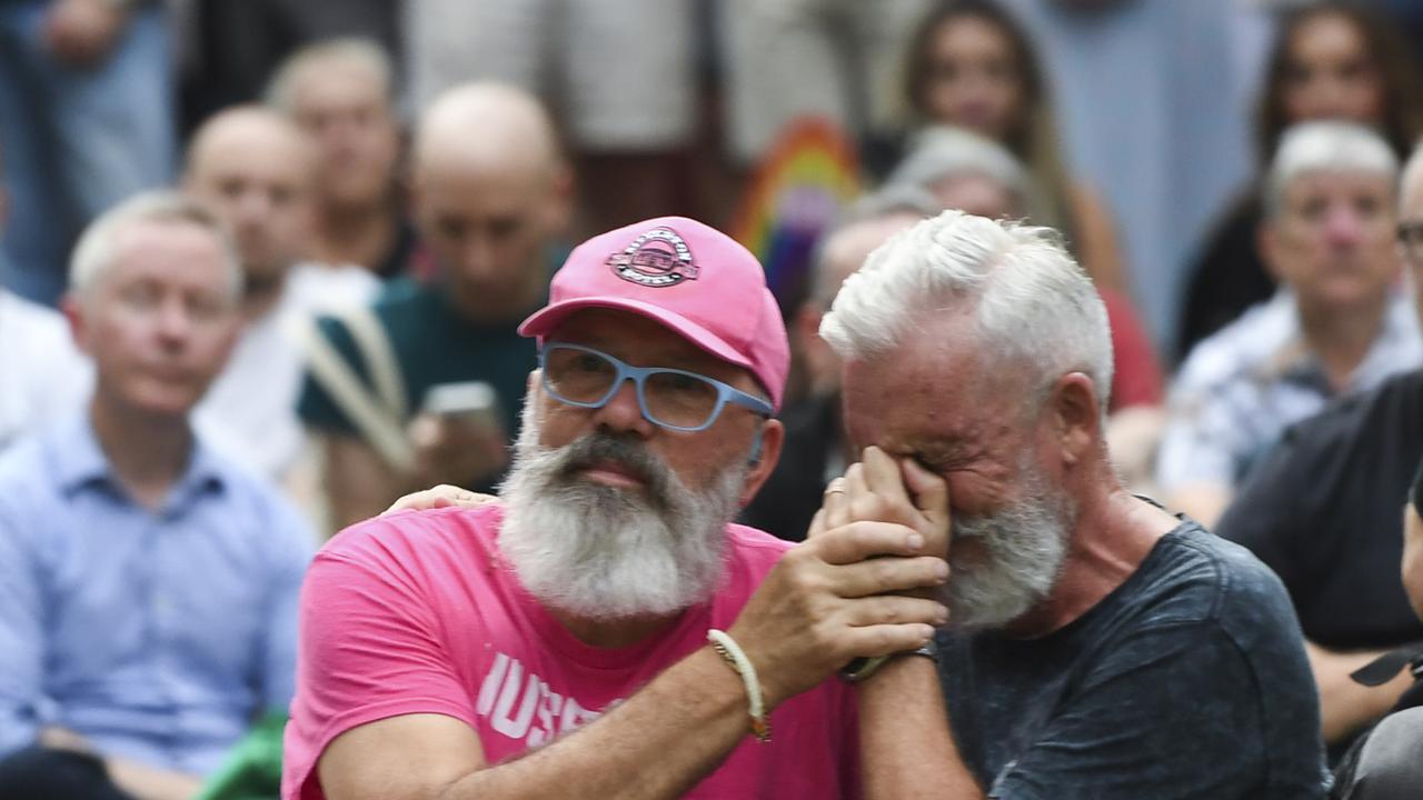 People were brought to tears as they watched photos of the pair. Picture: NCA NewsWire / Monique Harmer