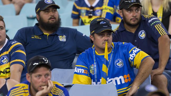 Parramatta fans have that familiar look on their faces. (AAP Image/Craig Golding)