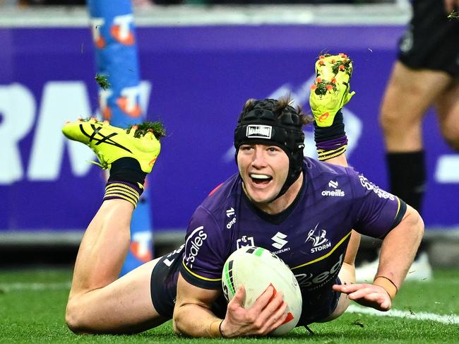 MELBOURNE, AUSTRALIA - SEPTEMBER 14:  Harry Grant of the Storm scores a try during the NRL Qualifying Final match between Melbourne Storm and Cronulla Sharks at AAMI Park on September 14, 2024 in Melbourne, Australia. (Photo by Quinn Rooney/Getty Images)