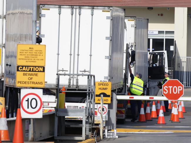 Police were testing drivers for drugs and alcohol and checking log books today in Girraween. Picture: Matthew Sullivan