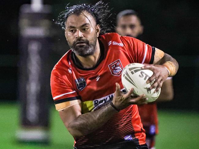David Sisifa for St Clair. Picture: Warren Gannon Photography