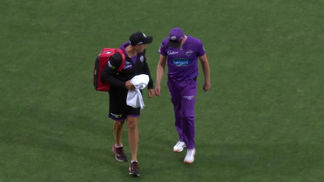 James Faulkner left the field after just three overs.