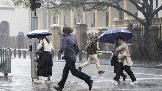 A cold snap and snowfall is set to hit parts of south eastern Australia this King’s Birthday long weekend. Picture: NewsWire / Monique Harmer