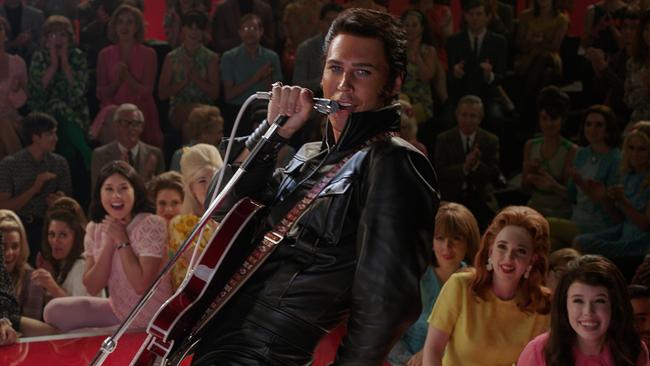 Austin Butler in a scene from the movie Elvis.