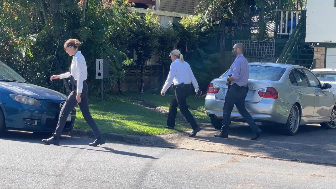 Police swarm suburban Gold Coast street after 24-year-old stabbed