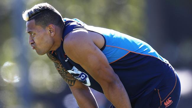 Israel Folau during Waratahs training at Lakeside oval. Folau is out injured for this weeks match. pic. Phil Hillyard