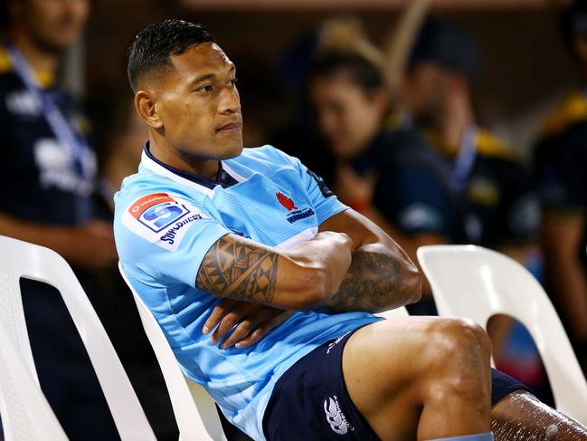 CANBERRA, AUSTRALIA - MARCH 31:  Israel Folau of the Waratahs sits on the bench with an injury during the round seven Super Rugby match between the Brumbies and the Waratahs at GIO Stadium on March 31, 2018 in Canberra, Australia.  (Photo by Mark Nolan/Getty Images)