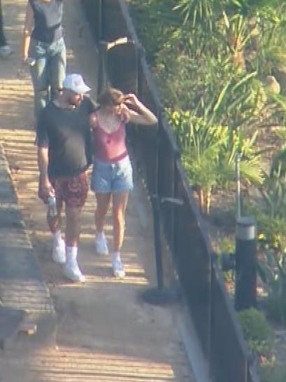 Taylor Swift spotted with Travis Kelce at Sydney Zoo. Picture: 9 News
