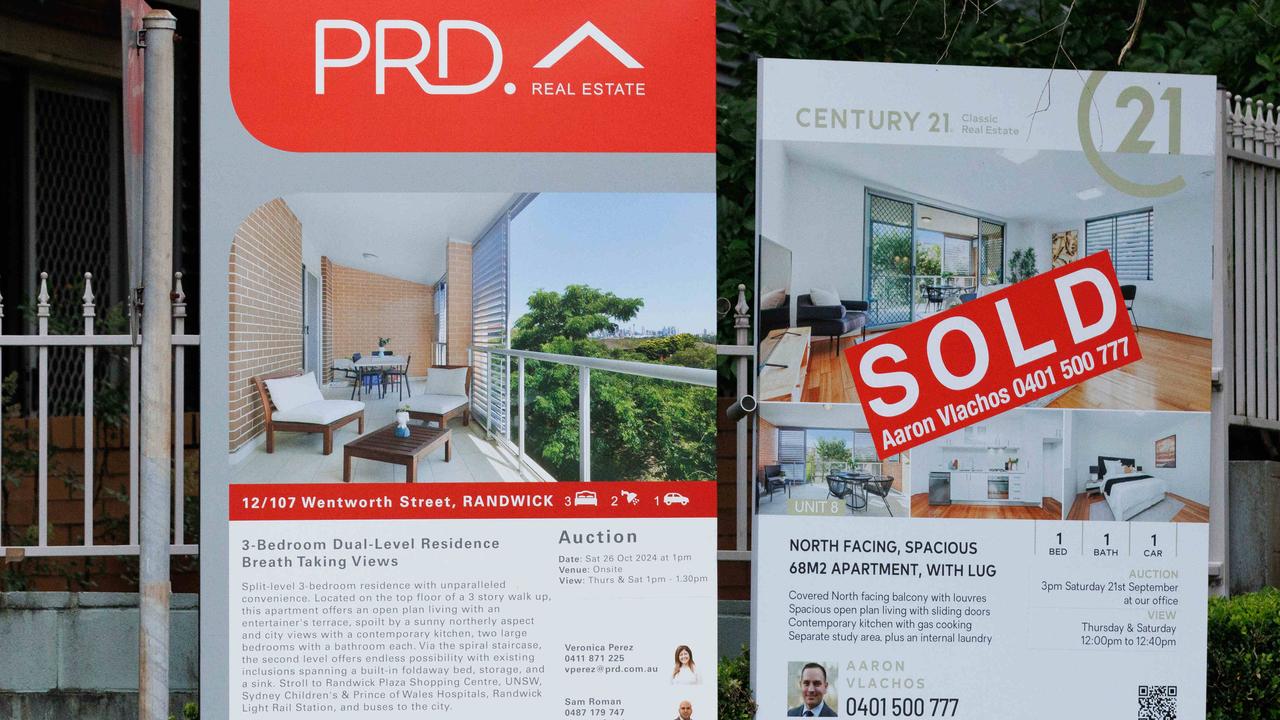 ‘Pissed’: Barefoot Investor takes aim at RBA
