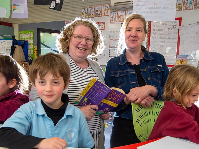 Bullarto Primary has one of the smallest student to teacher ratios in the state.The primary school near Daylesford currently has 6 students on campus and three teachers -- two kids for each educator.Principal Jo Pegg and teacher Sally O'Leary with the kids, John (9), Jude (6), Asa (6), Nyssa (5) and Lenni (12).Picture Jay Town