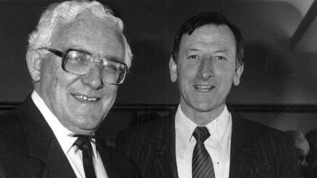 Had Alan Davidson played today he would have been an “untouchable’’ multi-million dollar star according to former Test capatin Bill Lawry.