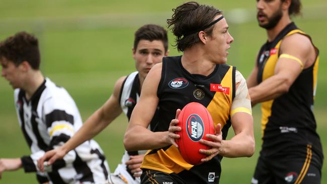 Christian Buykx- Smith in action for Heidelberg. Picture: Stuart Milligan