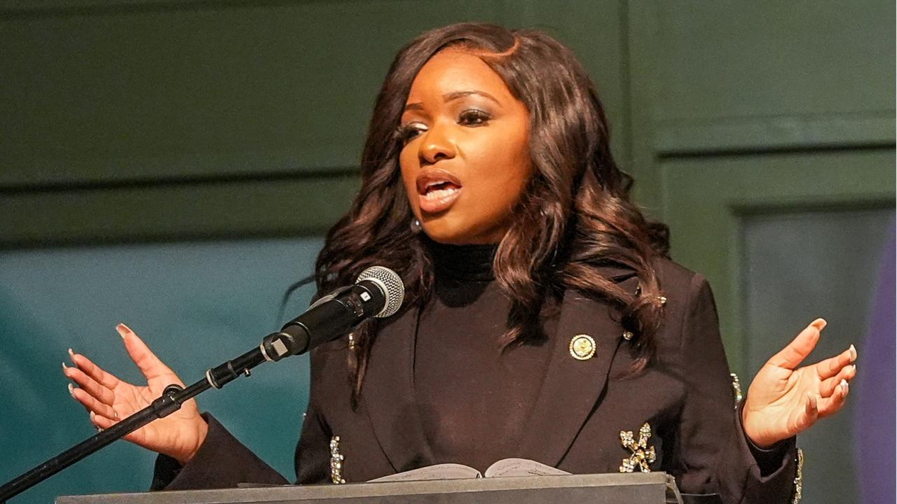 Jasmine Crockett slammed for encouraging college students to ‘use a chair’  against adversaries