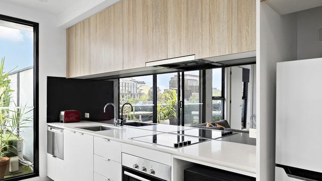 Cook up a storm in the kitchen of Harry Grant’s new unit.