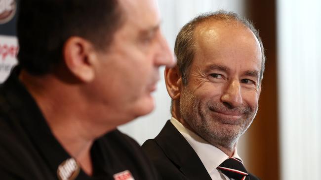 MELBOURNE . 24/10/2022. AFL. St Kilda president Andrew Bassat listens on as New St Kilda coach Ross Lyon faces the media at RSEA Park, Moorabbin today . Picture by Michael Klein