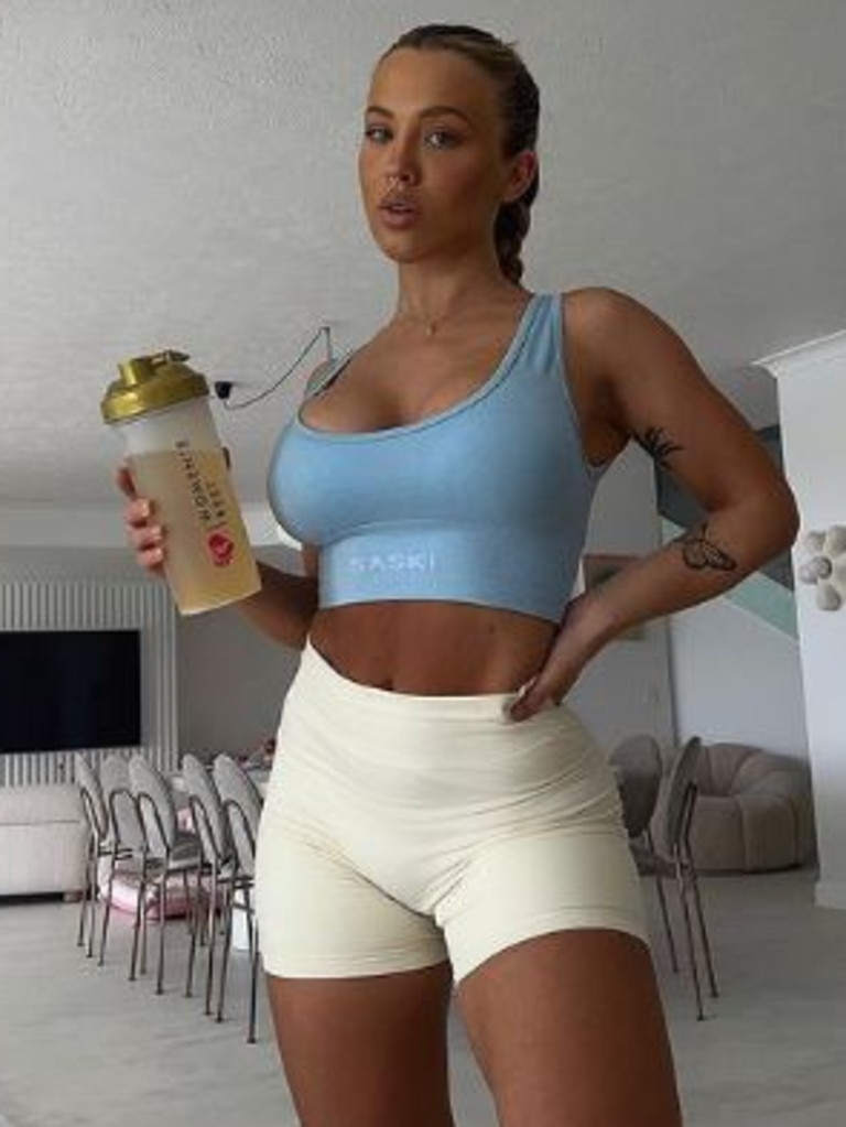 Tammy shared this picture of her first workout after giving birth to Posy. Picture: Instagram / Tammy Hembrow