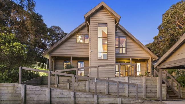 Rye has been named one of the top growth suburb for houses, such as 5 Yera Cres which is for sale for $1.05m-$1.15m.