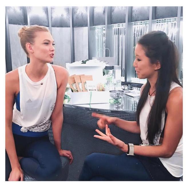 Sarah talks to Karli Kloss, a big supporter of her matcha brand.