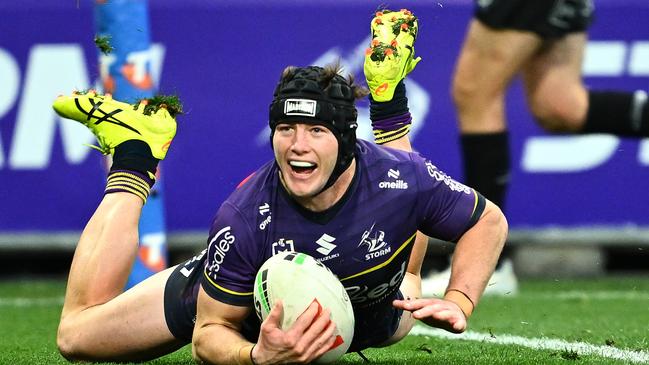 MELBOURNE, AUSTRALIA - SEPTEMBER 14:  Harry Grant of the Storm scores a try during the NRL Qualifying Final match between Melbourne Storm and Cronulla Sharks at AAMI Park on September 14, 2024 in Melbourne, Australia. (Photo by Quinn Rooney/Getty Images)