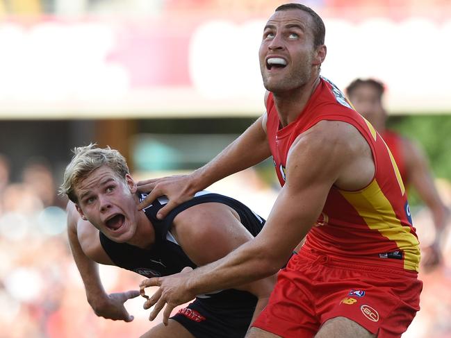 Suns co-captain Jarrod Witts battles with Carlton’s Tom De Koning during one of the Gold Coast’s two wins this season. Picture: Matt Roberts/AFL Photos/Getty Images