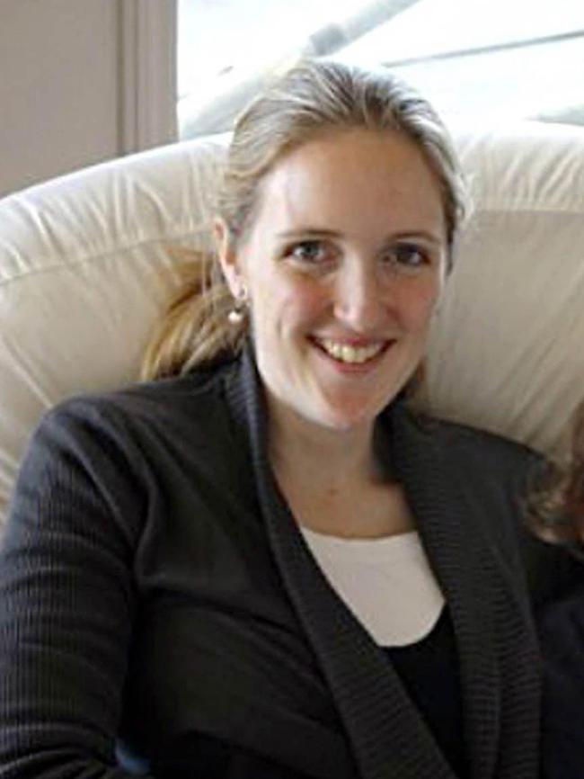 Katrina Dawson died from police bullet fragments.