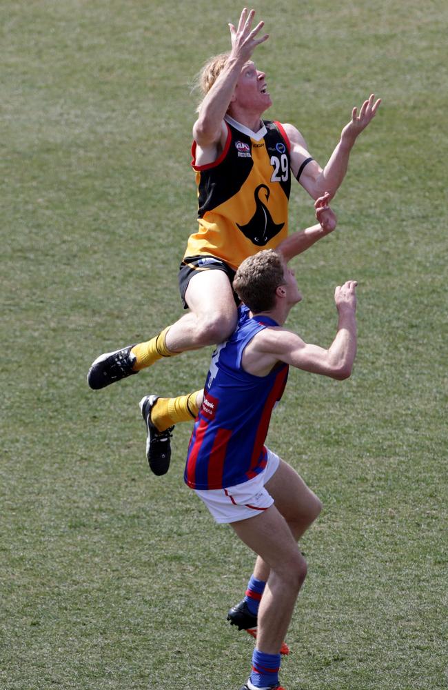 Bailey Williams of the Stingrays flies for a mark during the TAC Cup Grand Final between the Dandenong Stingrays and the Oakleigh Chargers played at Ikon Park Carlton on Saturday 22nd Sept, 2018.