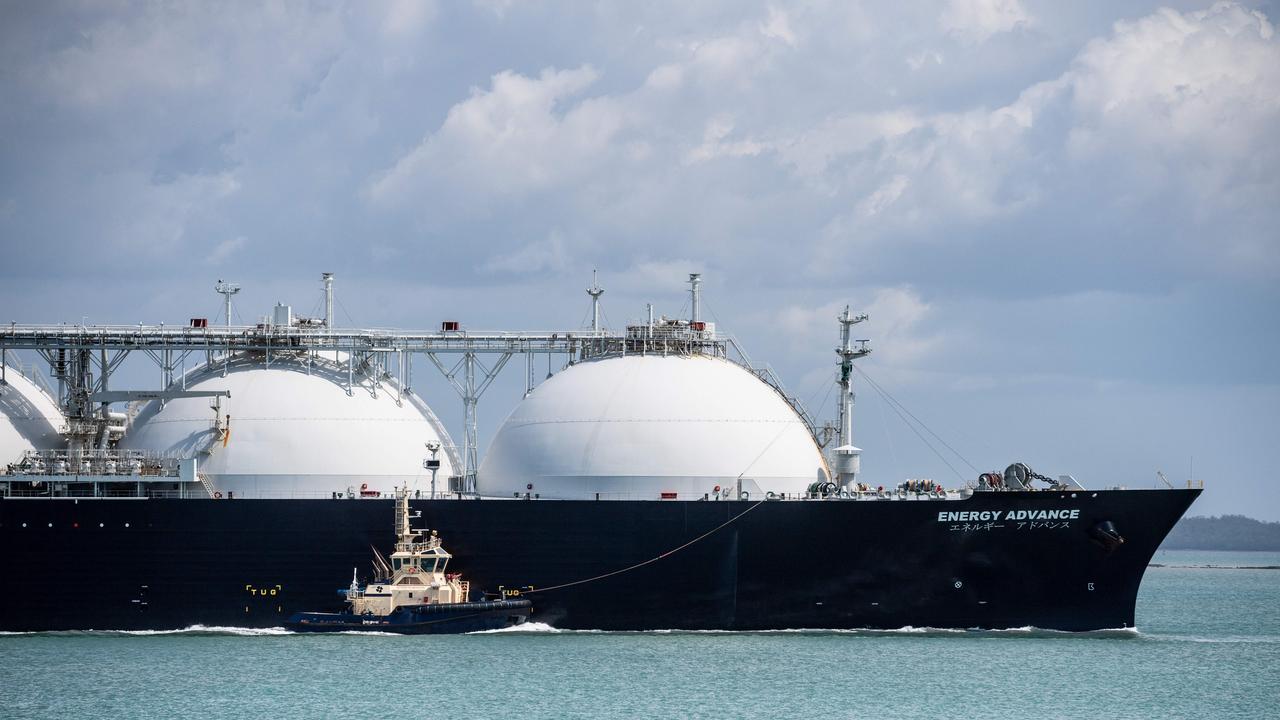 The surge in the oil price over $US100 ($140), which has sent the price at the pump to $2, has directly carried with it a similar surge in the LNG price, and an even bigger leap in the coal price. Picture: Che Chorley