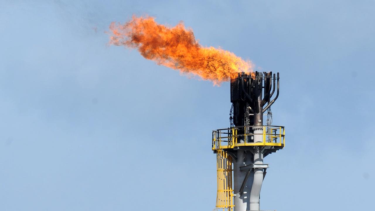 The Longford Gas Conditioning Plant in Longford, Gippsland. Gas has roughly half the emissions of the coal that still provides about 70 per cent of Australia’s electricity. Picture: AAP Image/Joe Castro