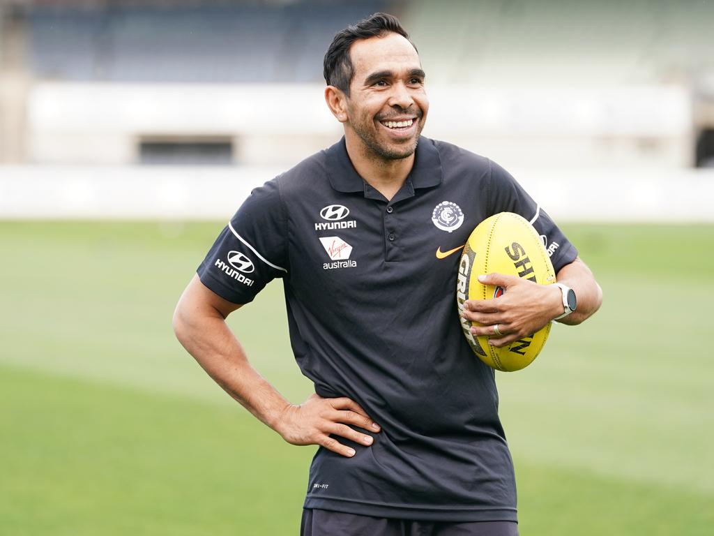 Eddie Betts poses in his new kicks.