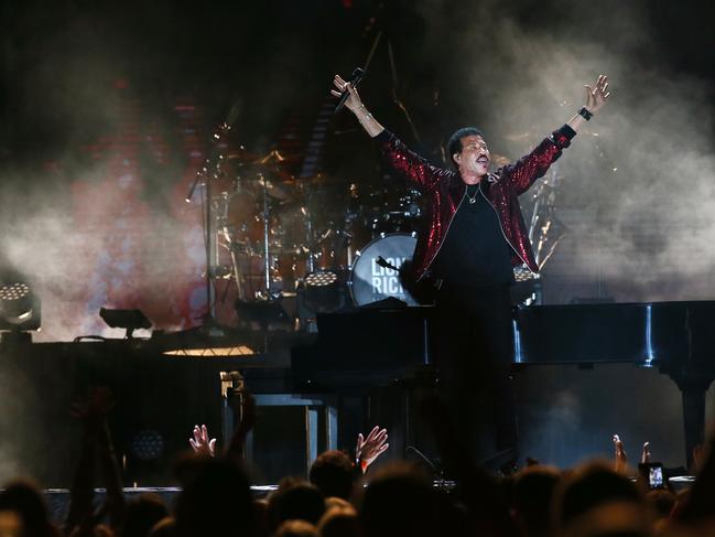 Lionel Richie pictured at Central Coast Stadium Saturday 31st March 2018. (AAP Image/Sue Graham)