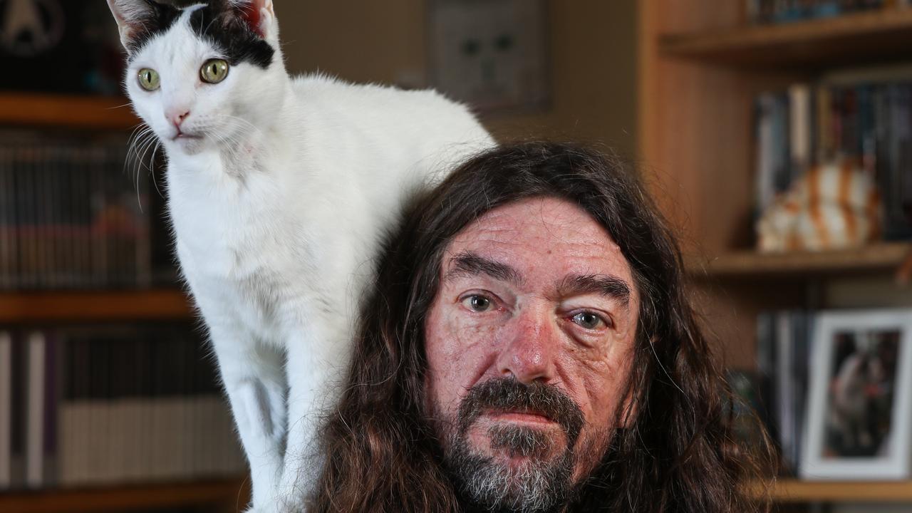 Manly cat man Michael Jetson has died, now homes are needed for his two ...