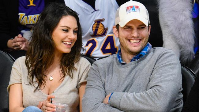 Mila Kunis Ashton Kutcher And I Started As Casual Sex Buddies Au — Australias 9099