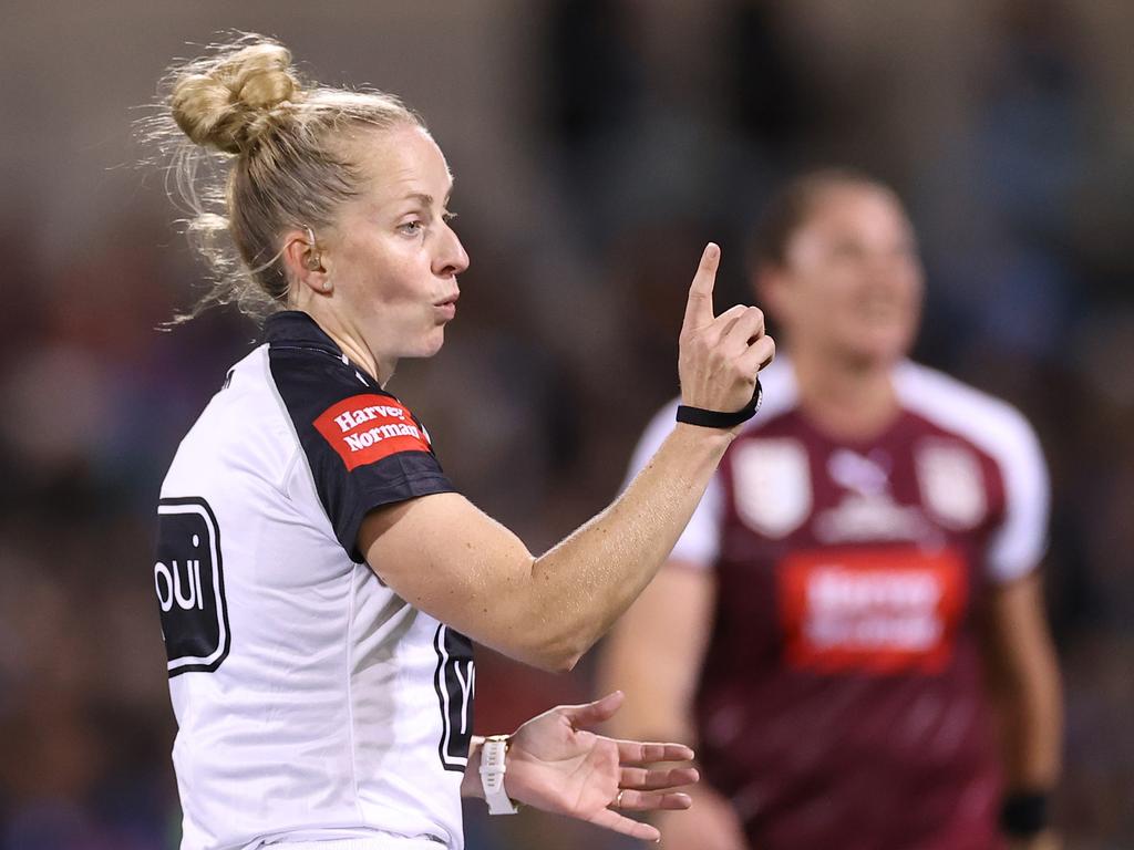 Belinda Sharpe, pictured refereeing the women’s State of Origin in June this year, will officiate in women’s and men’s games at the Rugby League World Cup in England. (Photo by Cameron Spencer/Getty Images)