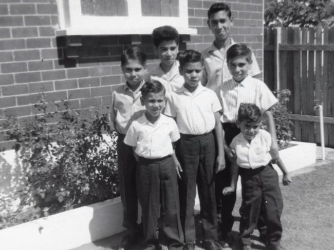 Warren was the ninth of 11 children. The family moved from northern NSW to Sydney and settled in Auburn in 1963.