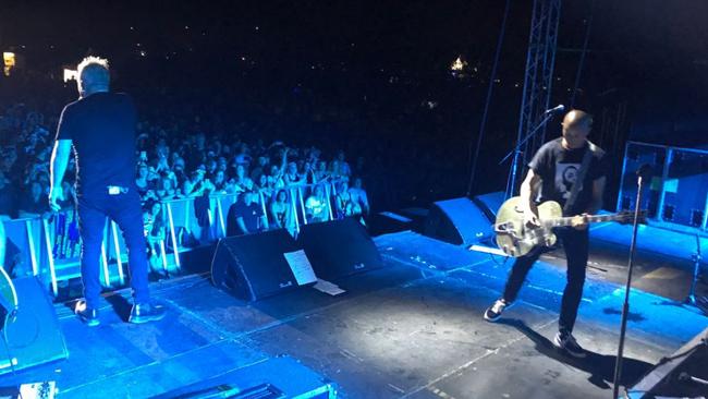 Jimmy Barnes and Diesel performing High Voltage at Under the Southern Stars, at Southport's Broadwater Parklands. Picture: Jane Barnes Twitter.